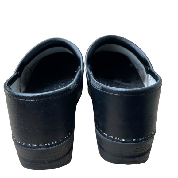 Dansko Black Leather‎ Upper Professional Clog Size: 39 (8.5-9) - Picture 5 of 9